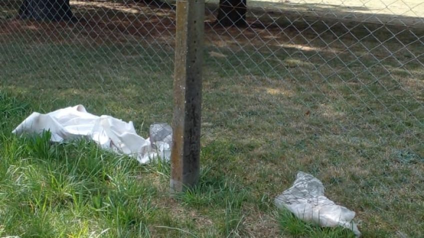 Sorpresa por "montaña" de ataúdes tirados en el Cementerio Municipal