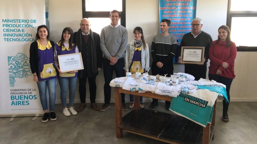 Cooperativas tandilenses recibieron certificaciones del Ministerio de Producción 