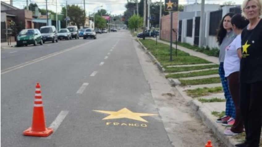 Se pintaron dos nuevas Estrellas Amarillas recordando a personas que fallecieron por siniestros viales