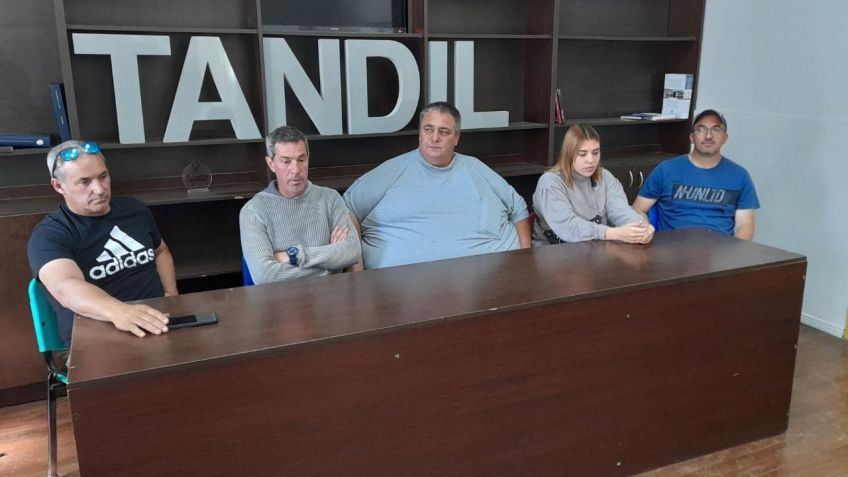 Miguel Aiello, Sebastian Usandizaga, Cesar Donati, Verónica Andolfatti y Gabriel Venancio