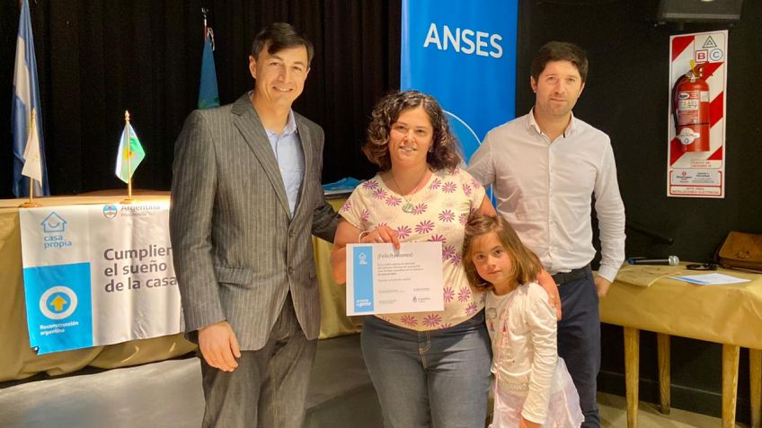 51 familias de nuestra ciudad recibieron sus créditos PROCREAR