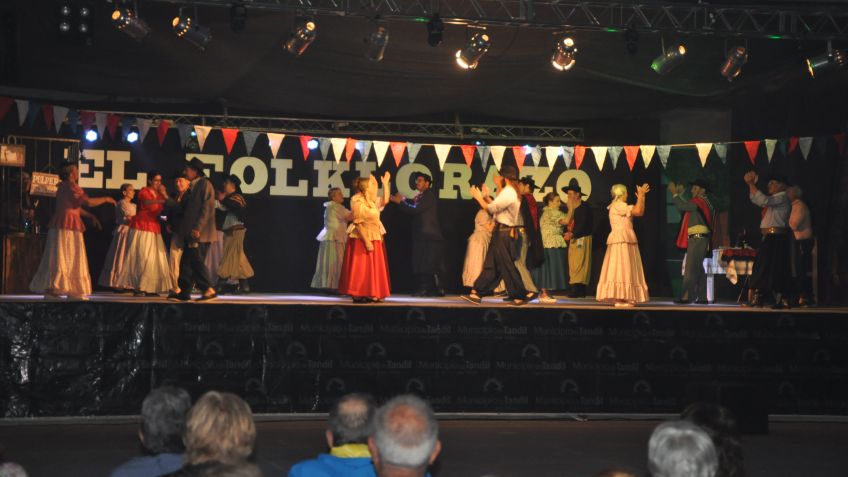 Llega una nueva edición de El Folklorazo
