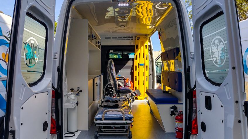 En La Plata, el Ministerio de Salud de Nación, entregó la ambulancia para Tandil