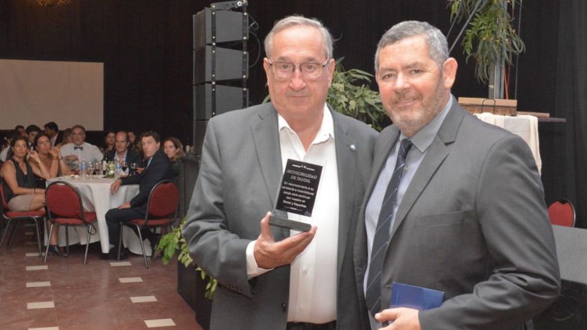 En la Sociedad Rural se realizó la fiesta de gala del Club Los 50