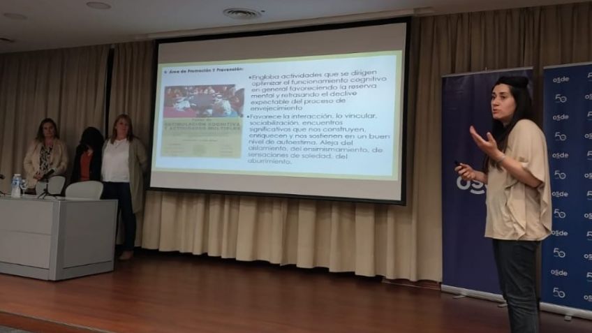"Hay un paradigma que le da forma al trabajo con la vejez y al proceso de envejecer"