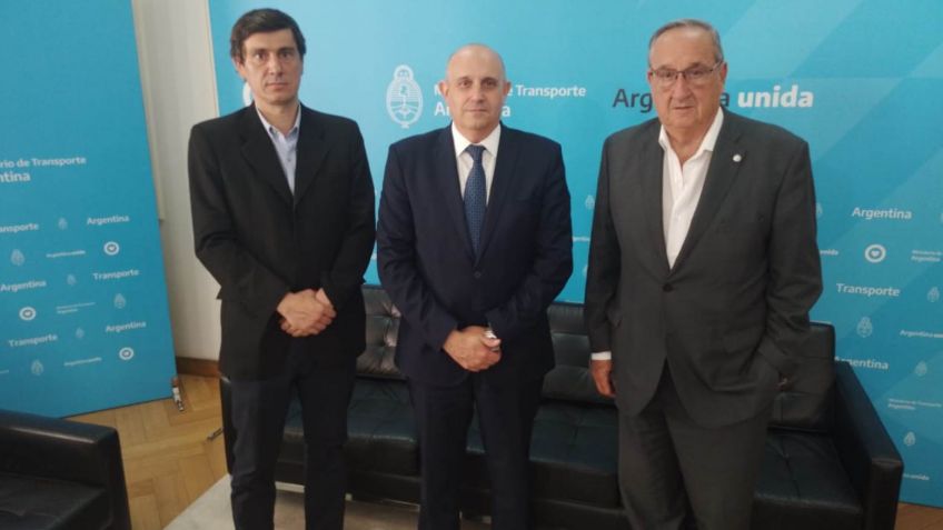 Lunghi: "La implementación del SUBE permitirá continuar fortaleciendo el transporte público"