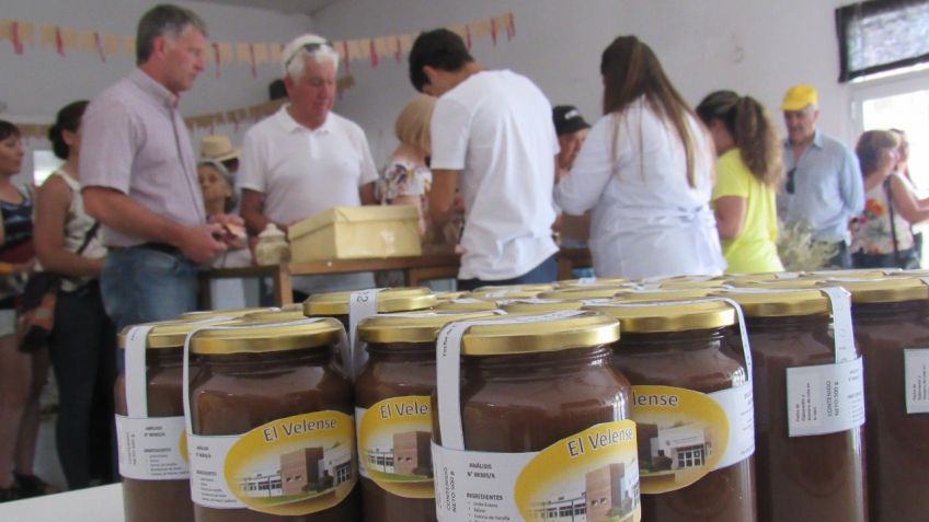 Se realizó la Fiesta del Dulce de Leche Artesanal en Vela