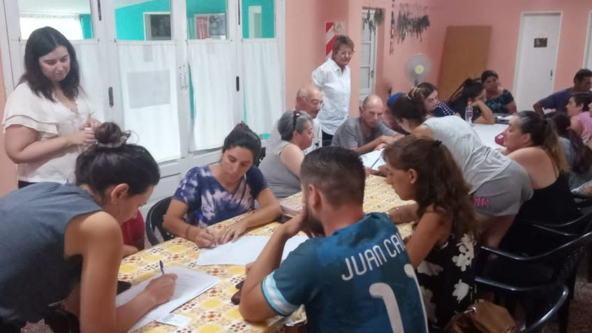 El Municipio y emprendedores de Villa Aguirre trabajan en una marca que identifique las producciones del barrio