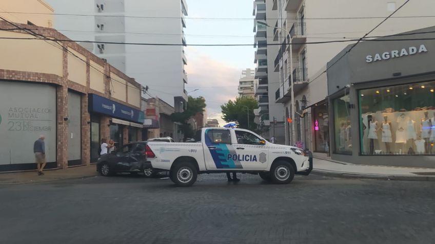 Choque triple en pleno centro