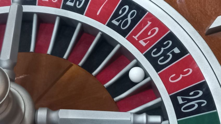 Negro el 35, en la primera bola de la temporada en el Casino local