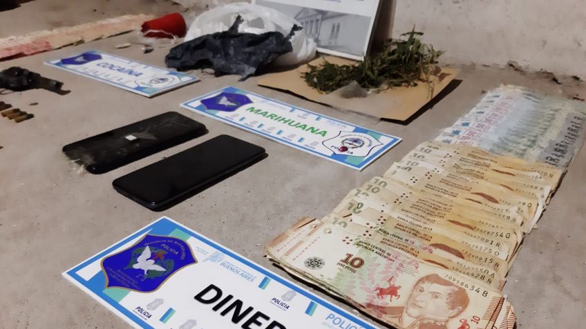 En distintos allanamientos secuestraron cocaína, marihuana, una moto robada y un revolver