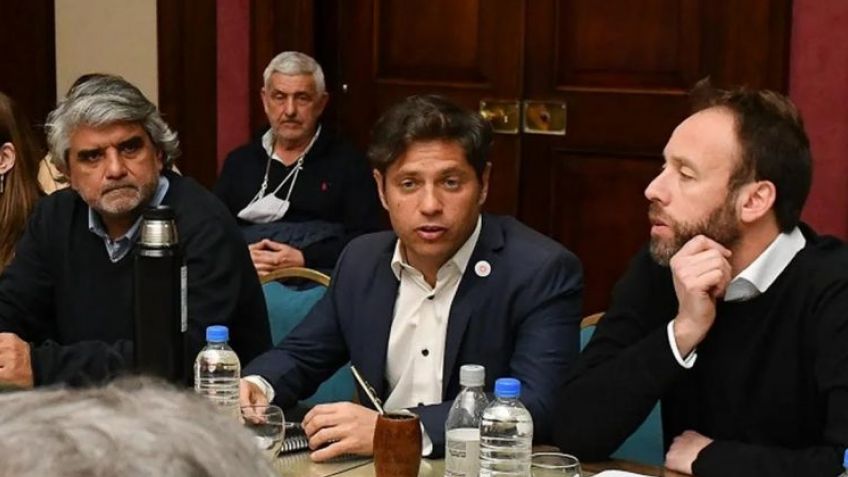 Kicillof convoca a docentes y estatales bonaerenses para iniciar las paritarias 2023