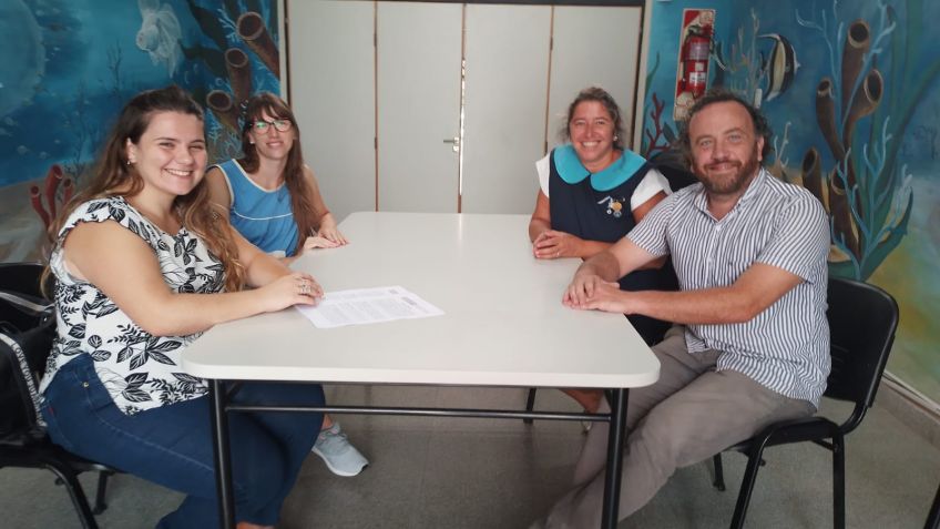 Provincia firmó convenios para garantizar el acceso a la educación de niños tandilenses