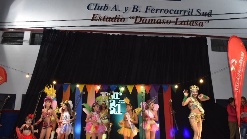 Se realizó la primera noche del Carnaval de Mi Tandil 