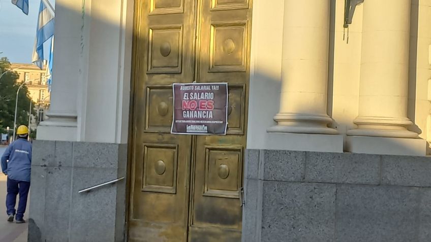 Los bancos paran por 24 horas