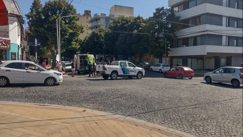 Una mujer fue atropellada por un vehículo 