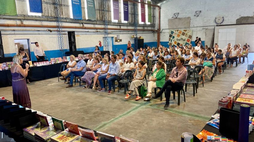 Se llevó adelante la entrega de Libros para Aprender en las escuelas de Tandil