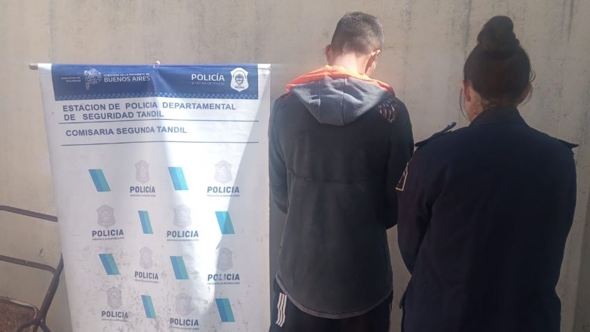 Aprehendieron a dos personas robando en el Depósito Judicial