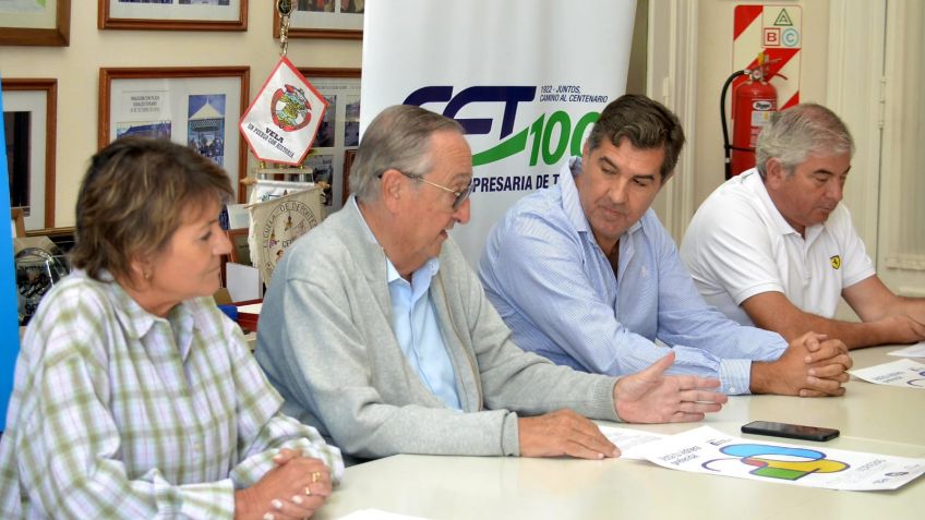 Municipio y Cámara Empresaria realizarán el concurso de vidrieras del Bicentenario