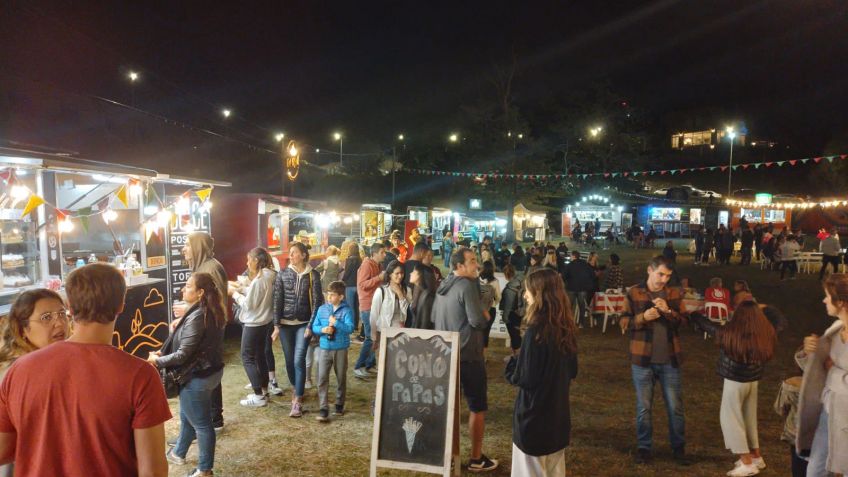 El Paseo Food Truck de Semana Santa se instaló en el Murallón