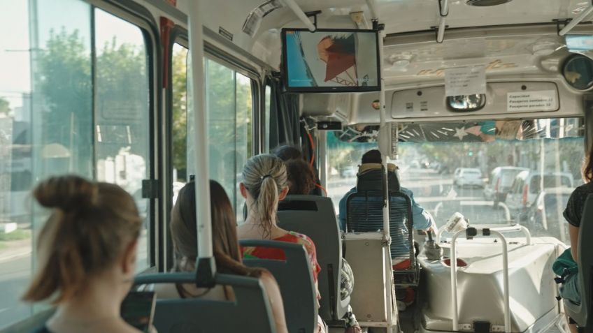 Conoce Publibondi, la empresa que instaló TV en todos los colectivos de la ciudad