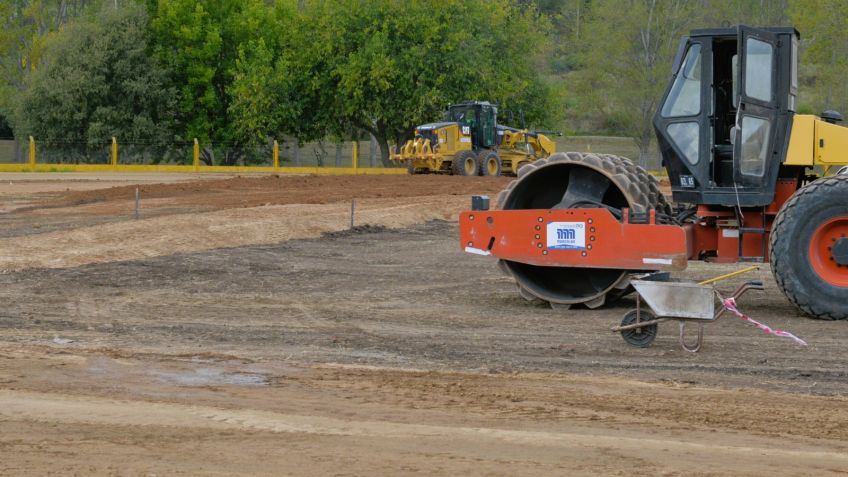 A buen ritmo continúan los trabajos en la nueva pista de atletismo Municipal