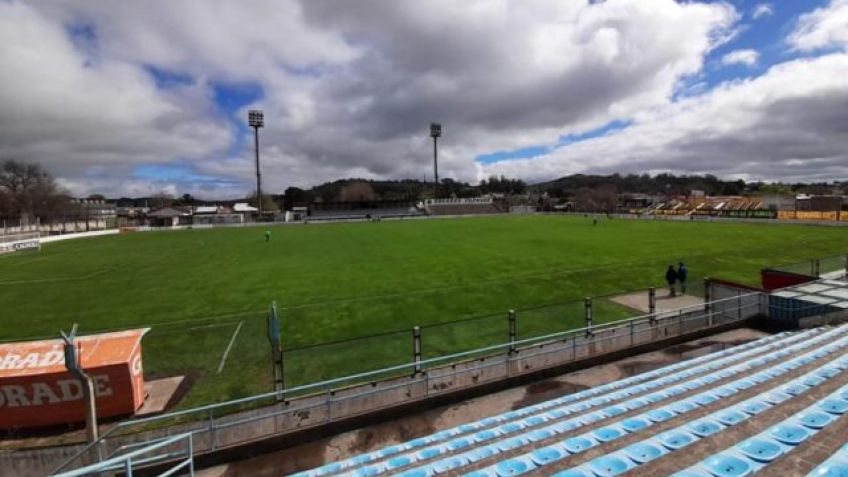 Se firmaron las actas para la restauración de la fachada del Rectorado de la UNICEN y la nueva iluminación del Estadio San Martín