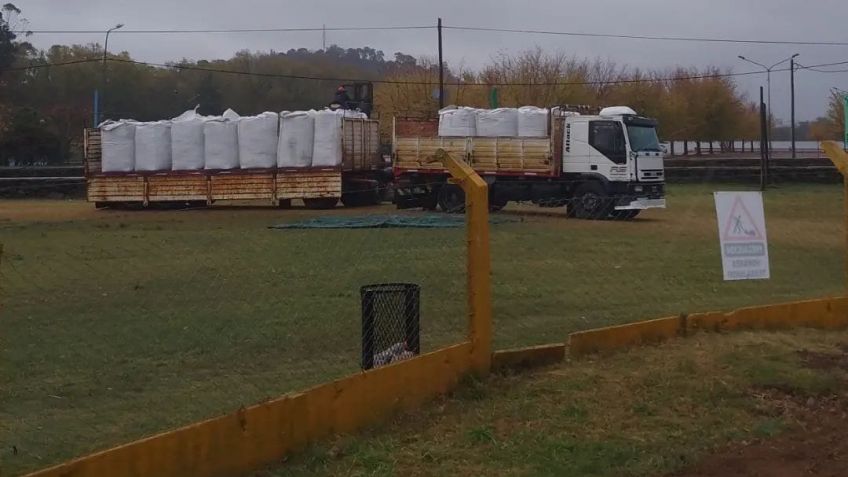 Llegaron los insumos a utilizarse en la construcción de la última etapa de la pista de atletismo