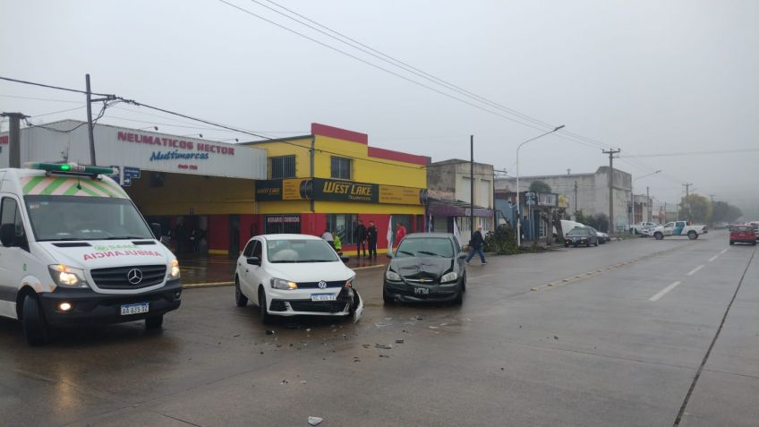 Una joven debió ser trasladada al Hospital tras ser chocada en avenida Balbín