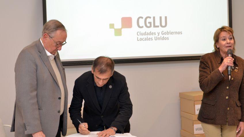 Tandil firmó varios convenios de colaboración y cooperación durante el Encuentro de Ciudades