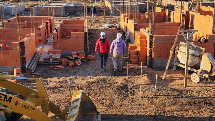 Continúa a buen ritmo la construcción de las 48 viviendas en el Barrio Arco Iris