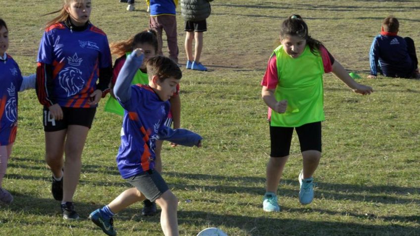 Deporte, Salud y emprendedores en Los Barrios Juegan
