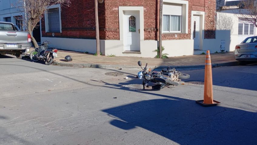 Un herido leve en choque entre motocicletas
