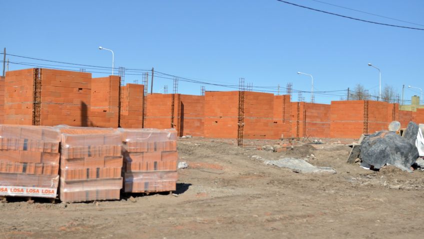 Avanza la construcción de las 48 viviendas en el Barrio Arcoiris 