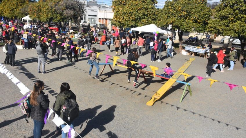 Con una gran kermesse, se homenajeó al placero Raúl Federico