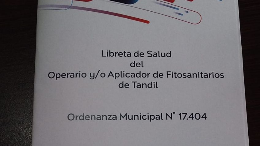 El Municipio puso en marcha la libreta sanitaria exclusiva para operarios de fitosanitarios