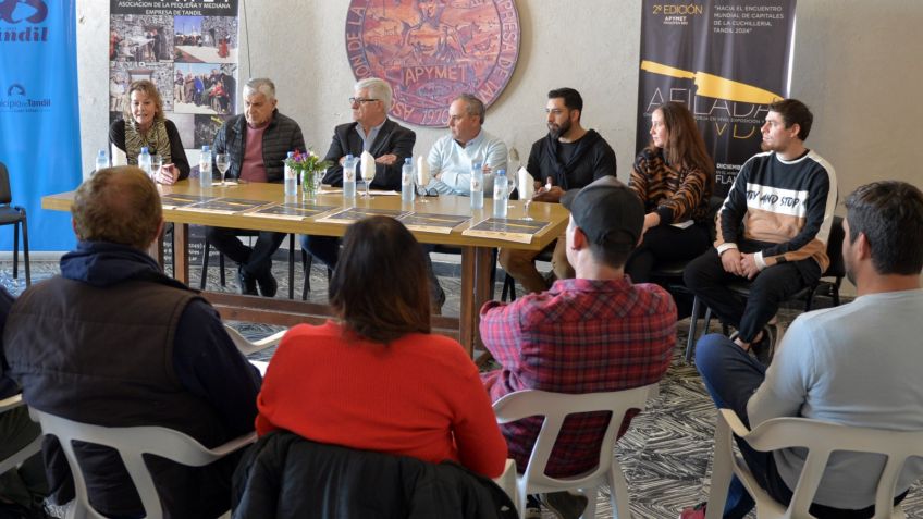Una delegación tandilense viajará a Francia y se prepara una nueva edición de Afilida
