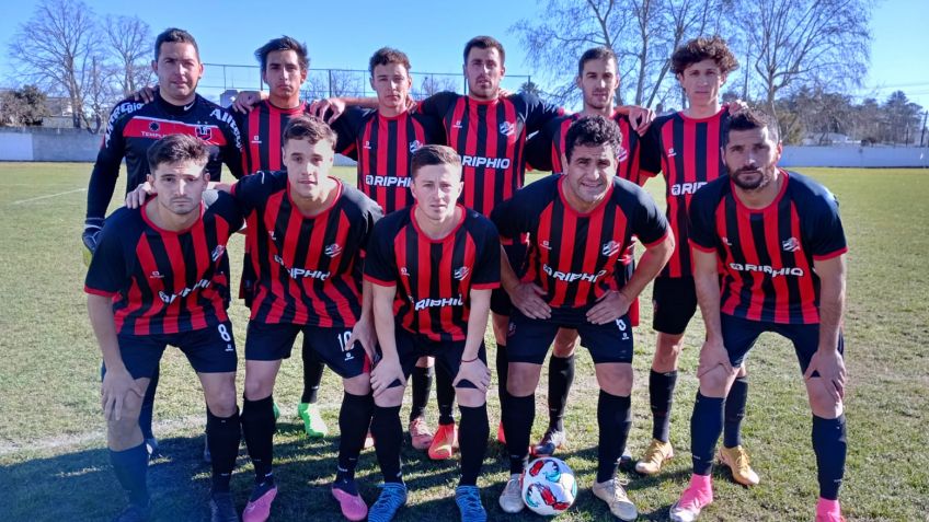 Independiente quedó como puntero y Grupo Universitario volvió a la A