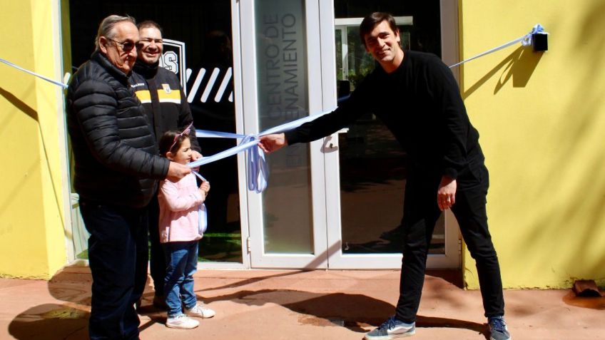 Uncas inauguró su flamante gimnasio y mostró la puesta en valor de otros espacios