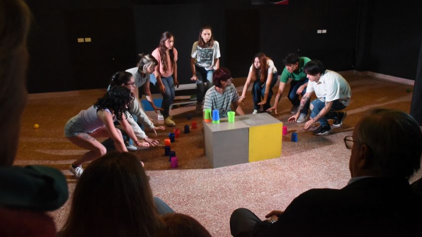 Un grupo de la Escuela de Teatro aborda las problemáticas de las infancias y adolescencias