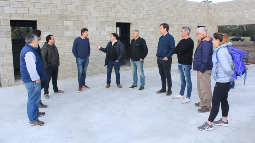 Iparraguirre recorrió el Predio Centenario del Club Santamarina