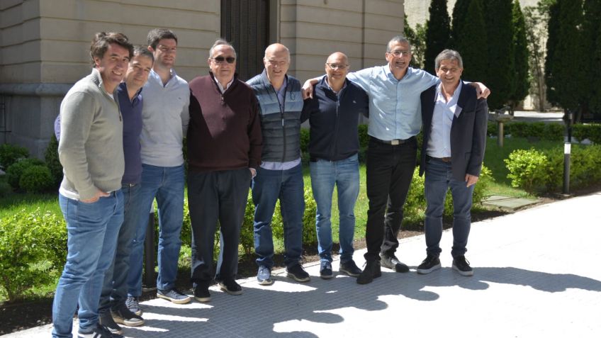 Grindetti firmó un compromiso con intendentes para la restauración del ferrocarril al Puerto de Quequén