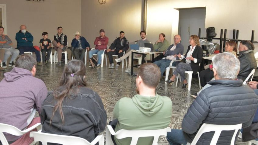Continúan trabajando para consolidar el desarrollo de la industria de la cuchillería