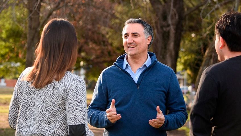 Sin Acto de cierre de campaña y con un mensaje de esperanza, Gonzalo Santamarina llamó a cuidar la democracia
