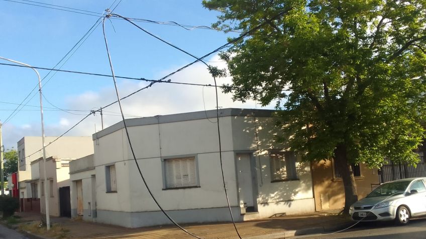 Robaron cables por tercera vez en la zona de Las Heras y 14 de julio