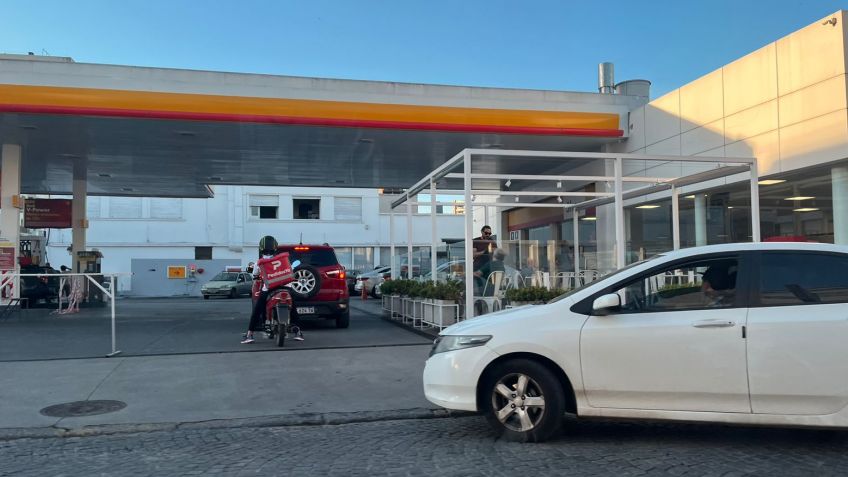Otra jornada caótica para conseguir combustible en Tandil