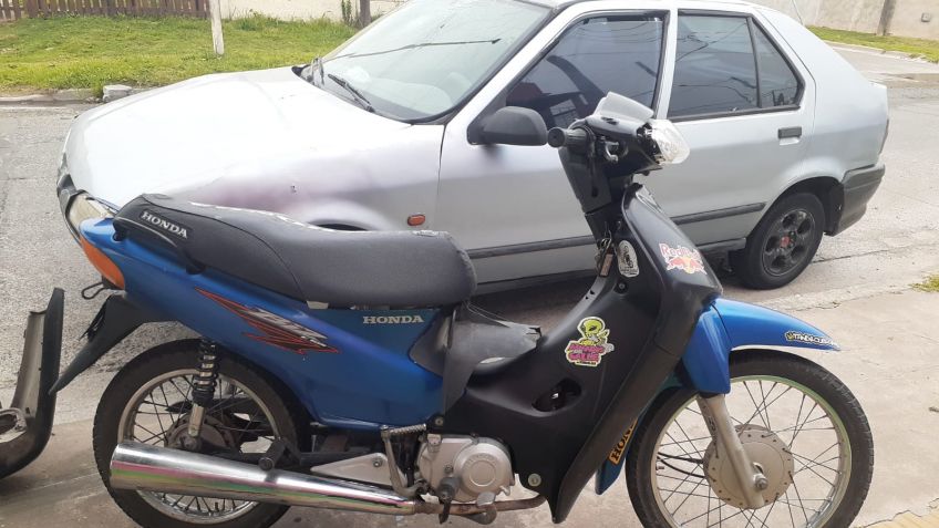 Moto y auto colisionaron en Peyrel y Piedrabuena