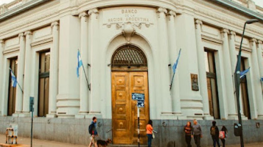 Este lunes no habrá bancos 