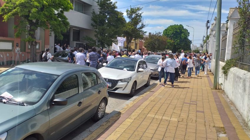 Trabajadores de la Salud continúan con sus reclamos por mejoras salariales