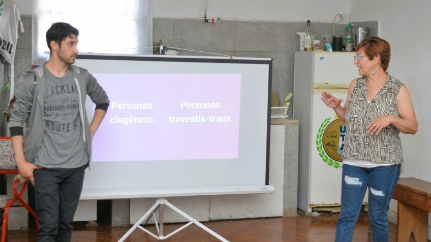 Capacitan a choferes del transporte público de pasajeros en Ley Micaela